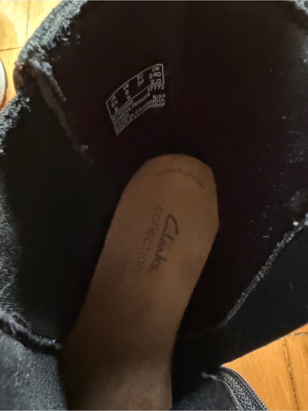 Clarks Black Leather Ankle Boots - Picture 6 of 8